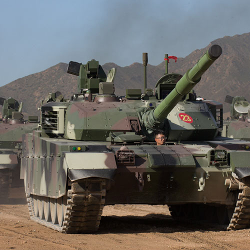 八發(fā)八中！兵器工業(yè)集團(tuán)多款“裝甲與反裝甲”武器首次公開(kāi)實(shí)彈射擊